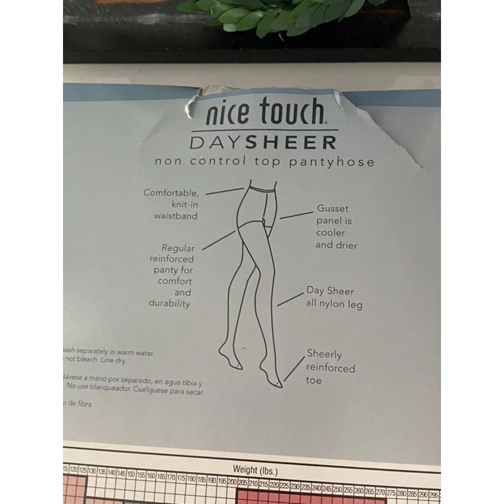 Hug Alon Nice Touch Day Sheer Non Control Driftwood Size C Sheer Toe New Vintage